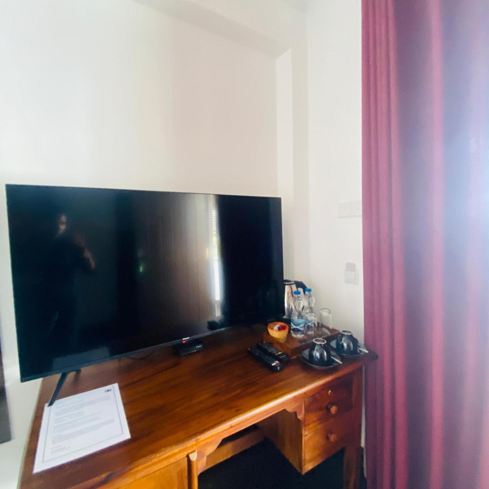 Shima Guni Beach Club Hotel Matara Rom bilde